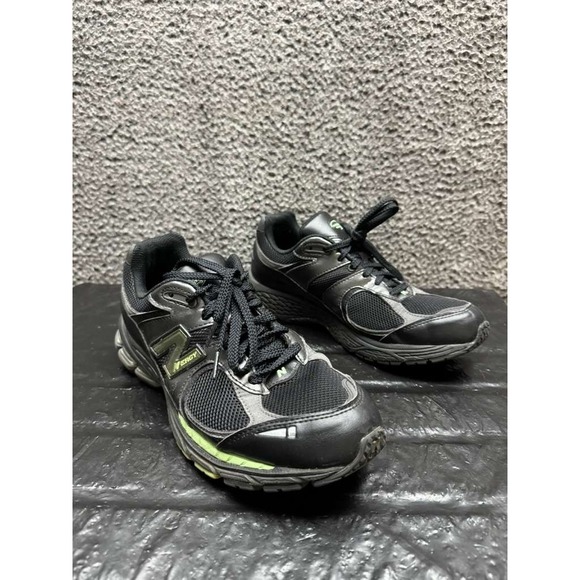 New Balance 2002R Lace Up Sneakers Black Powder Green M2002RLD Mens Size 10 US